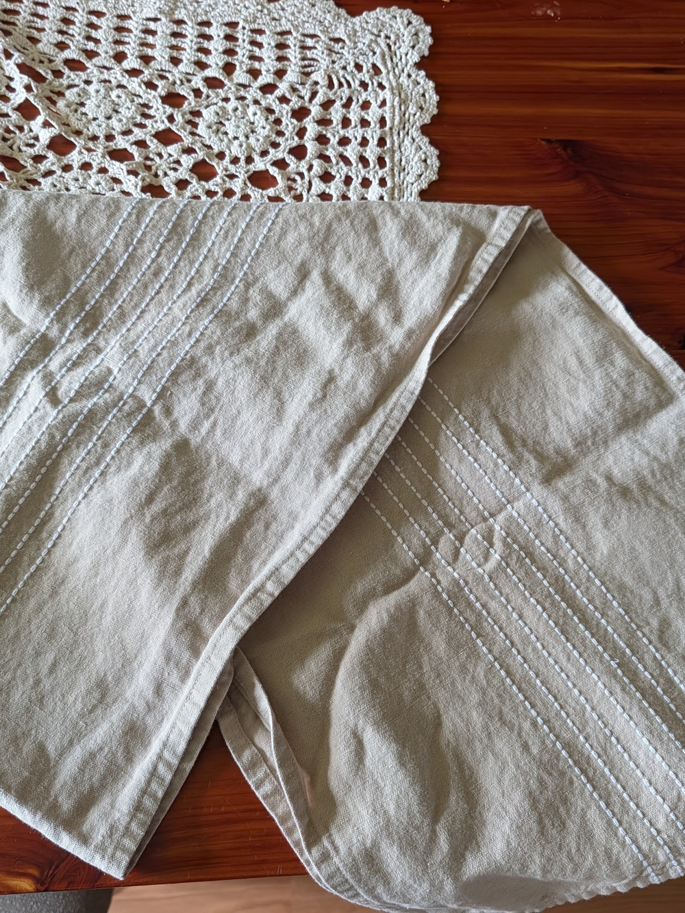 Neutral Linen Table Runner with White Pintuck Stitching